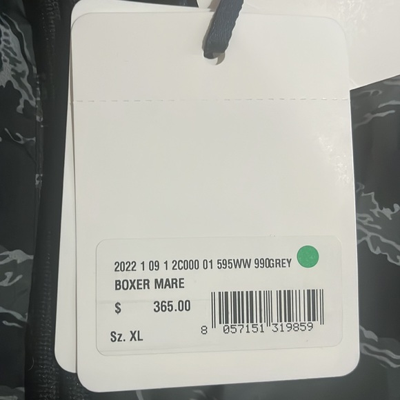 NEW MONCLER MEN SWIM TRUNKS SIZE XL $360 - Picture 5 of 8